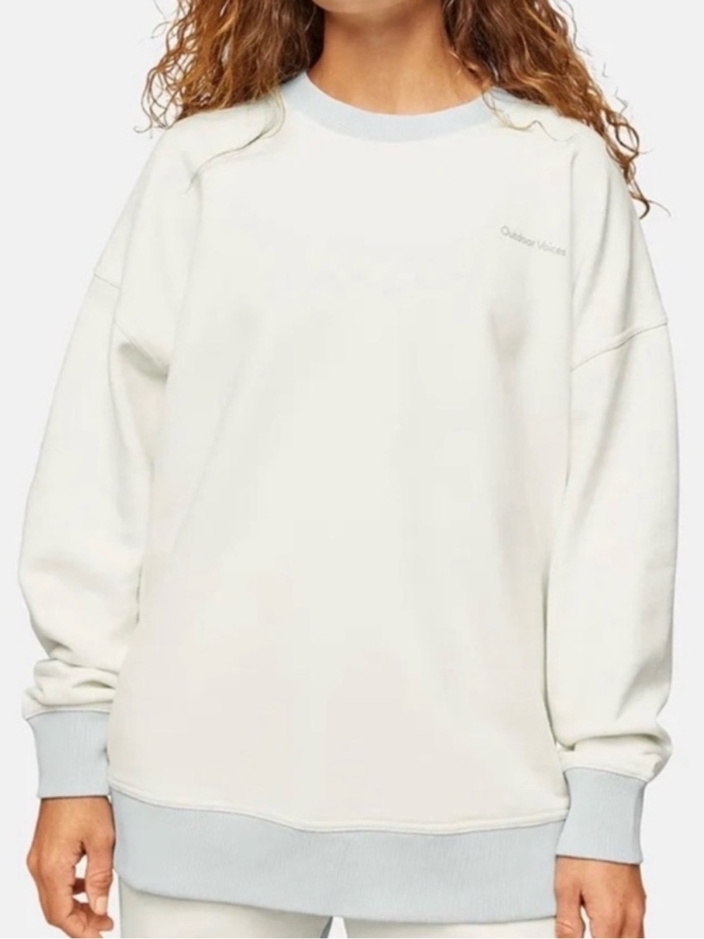 Outdoor Voices Women’s Cream Sweatshirt